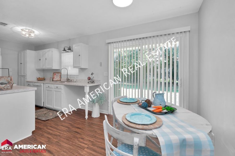 Foto principal - 338 Linda Ln NW