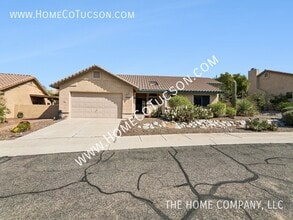 Building Photo - 1551 E Sonoran Desert Dr