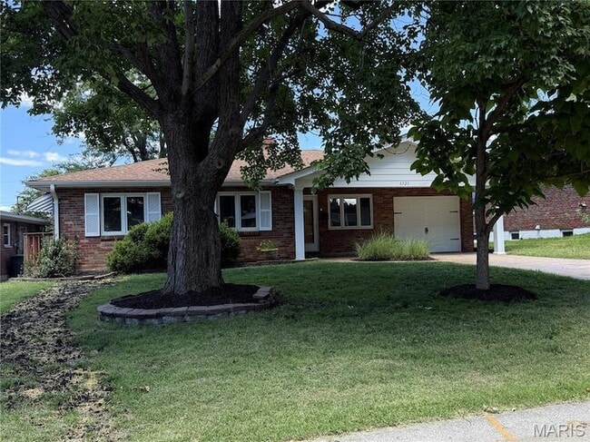 Building Photo - 6321 Monterey Dr