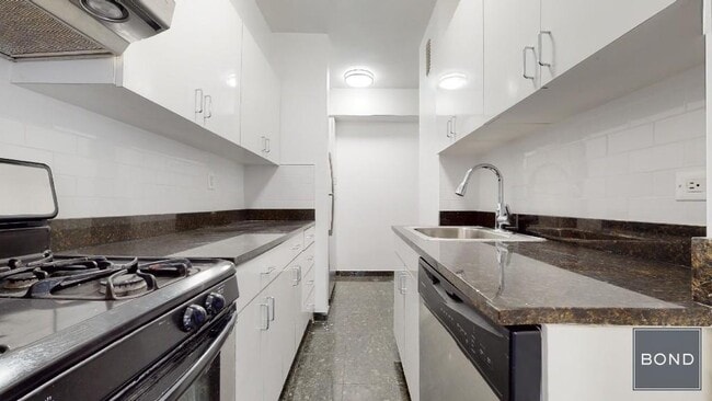 Foto del edificio - 157e E 57th St