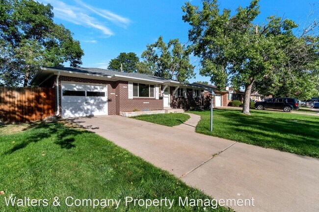 Foto del edificio - 4 br, 2 bath House - 1633 S. Everett Street