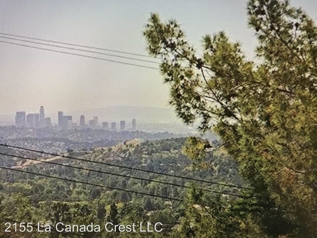 Building Photo - 2155 La Canada Crest Dr