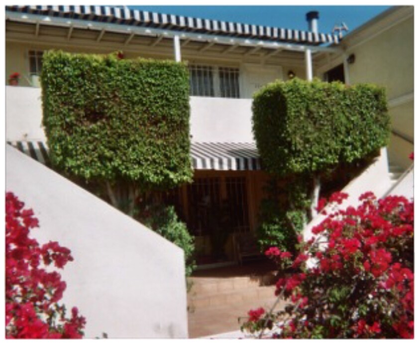 Foto principal - 5770 W Olympic Blvd Apartments