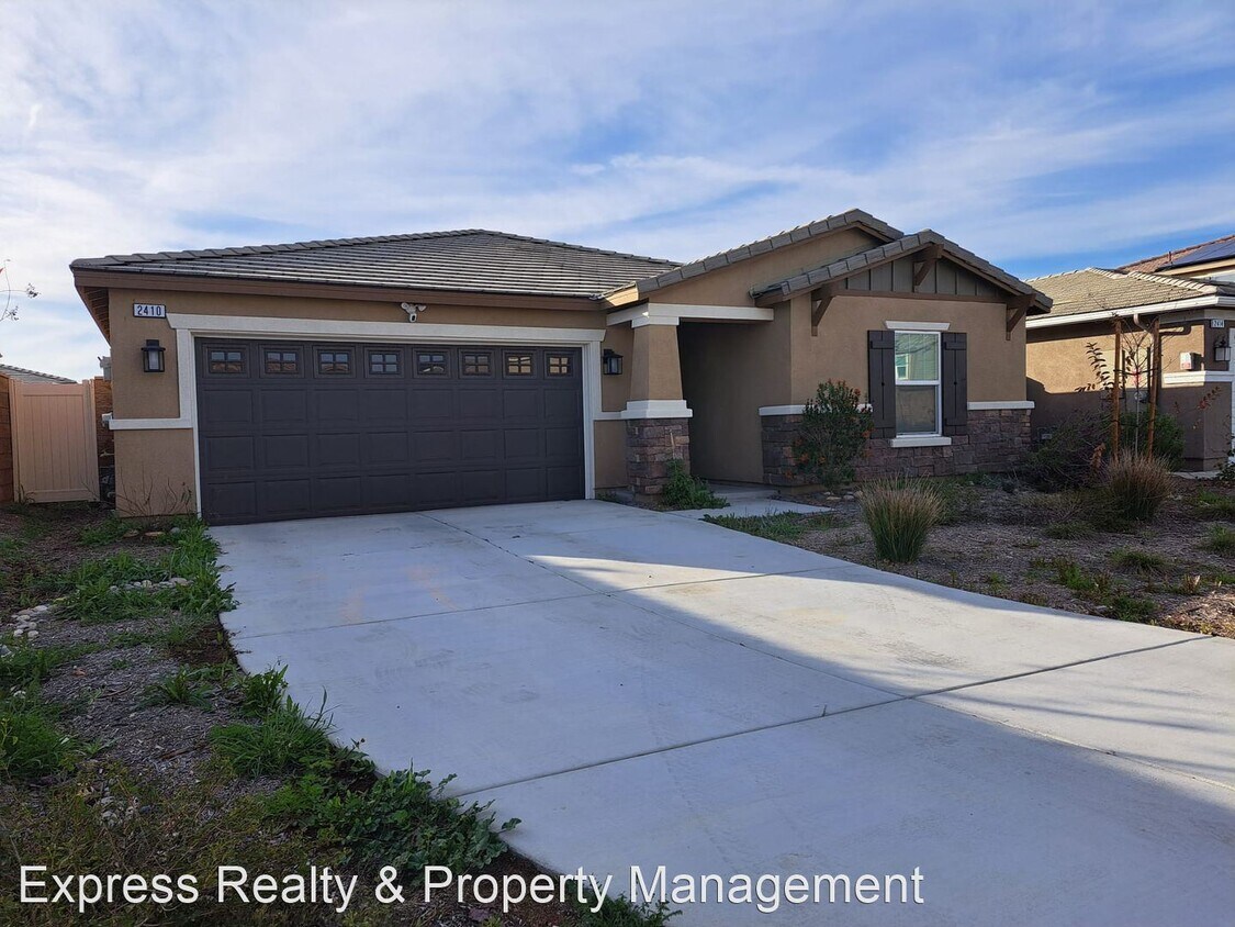 Primary Photo - 3 br, 2 bath House - 2410 Wild Oak