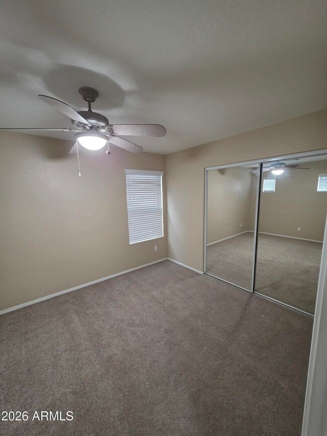 Building Photo - 942 W Aspen Way