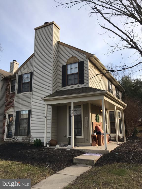 Foto principal - 633 Foxton Ct