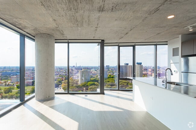 Building Photo - Aspire