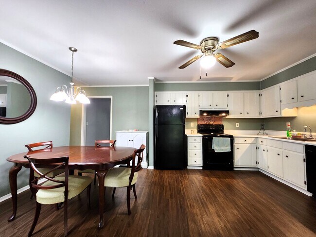 Building Photo - Charming 3 bedroom house for rent in NE Ta...