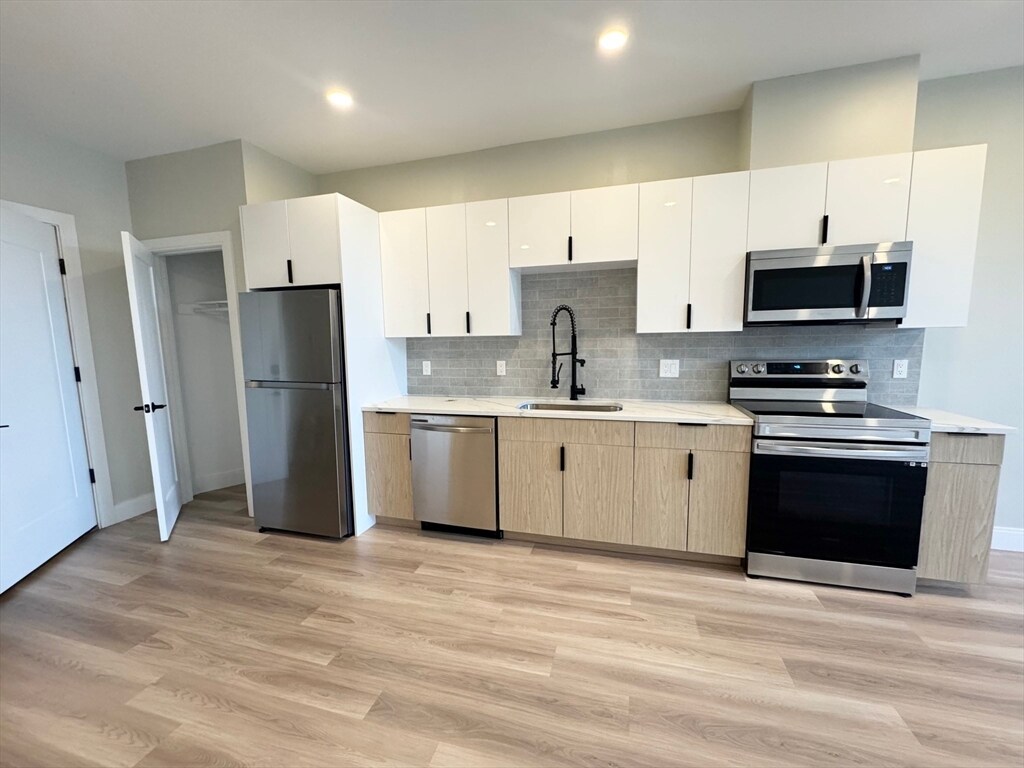 Foto principal - 1710 Dorchester Ave