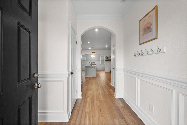 Foto del edificio - 1004 Black Oak Cir