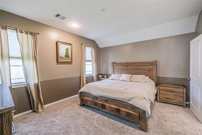 Foto del edificio - 426 Alex Arbor Wy