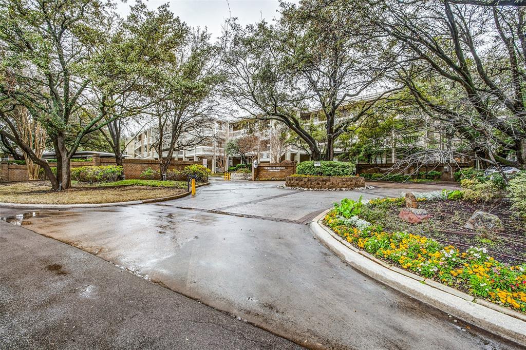 Foto principal - 5310 Keller Springs Rd