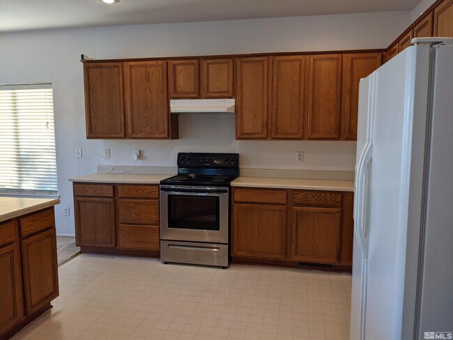 Building Photo - 3202 Bentgrass Dr
