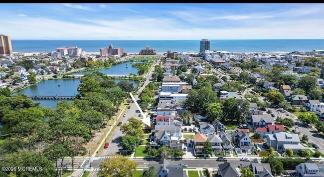 Foto del edificio - 700 Fifth Ave