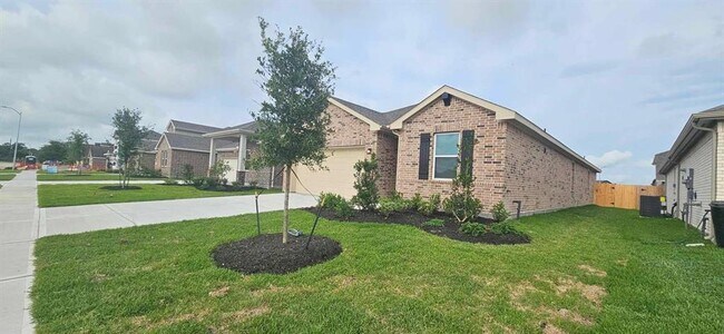 Foto del edificio - 8411 Bay Oaks Dr