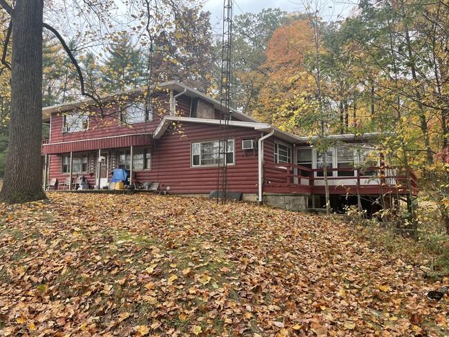 Foto del edificio - Log Cabin (Triplex)