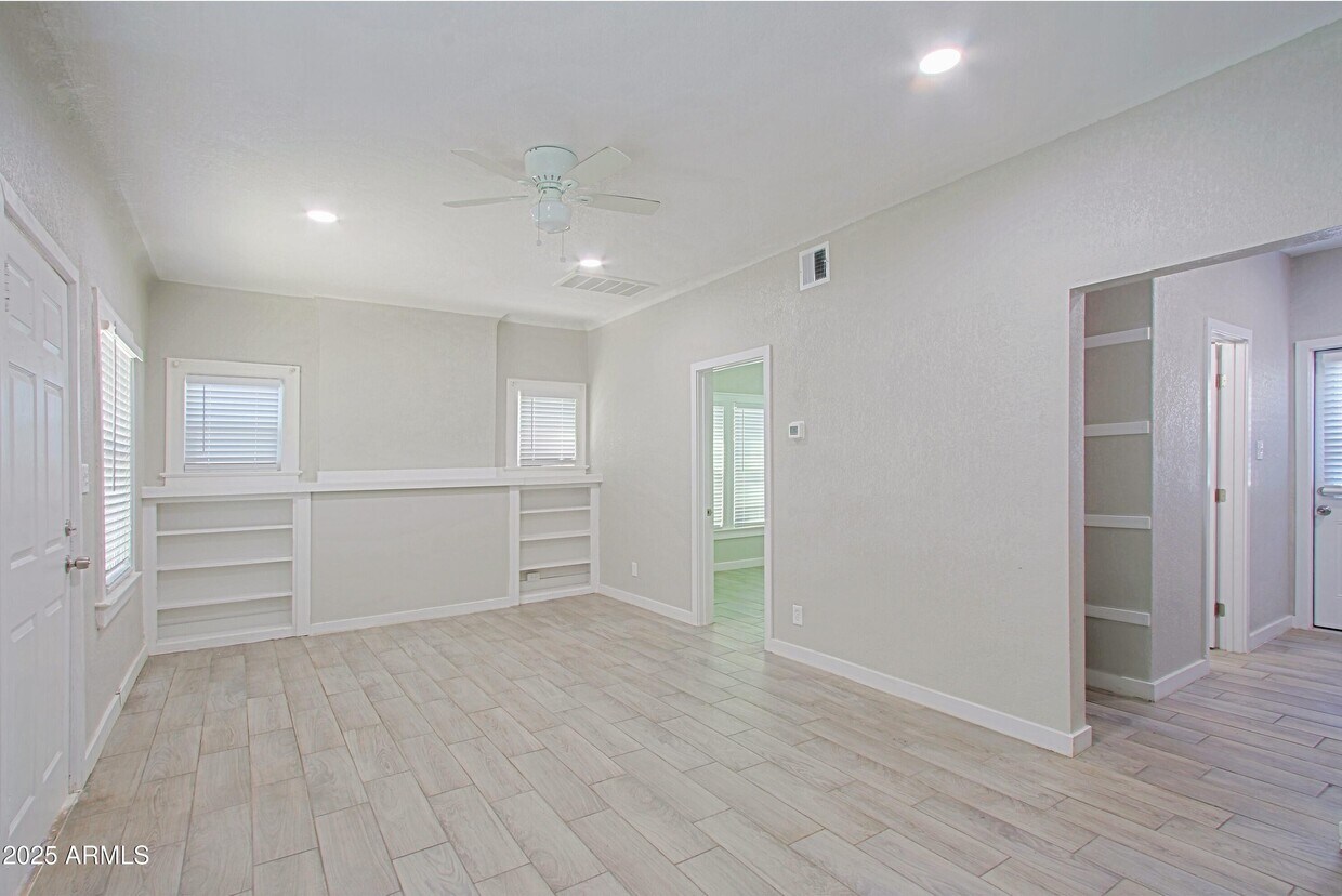 Foto principal - 6808 N 23rd Ave