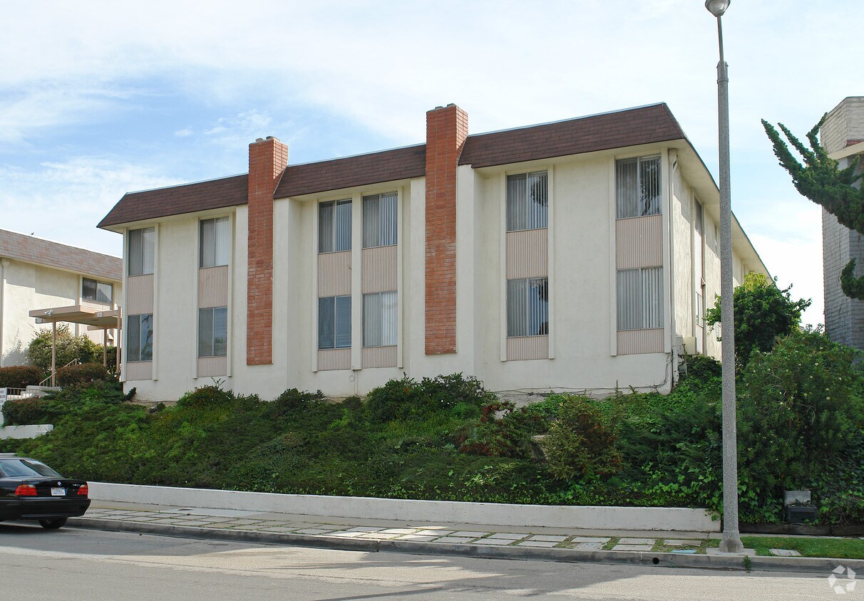 Foto del edificio - 740 Amigos Way