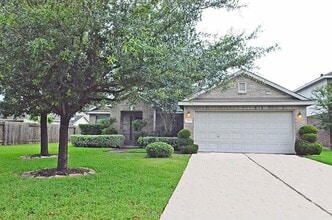 Building Photo - 2211 Winding Hollow Dr