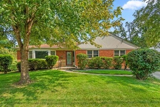 Building Photo - 8515 Farrell Dr
