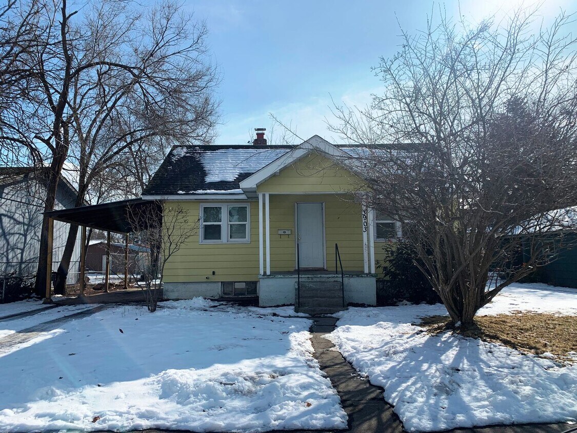 Foto principal - Don't Miss This Northwest Area 2 Bedroom 1...