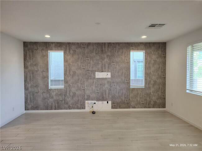 Foto del edificio - 9648 Sunstone Sparkle Ave