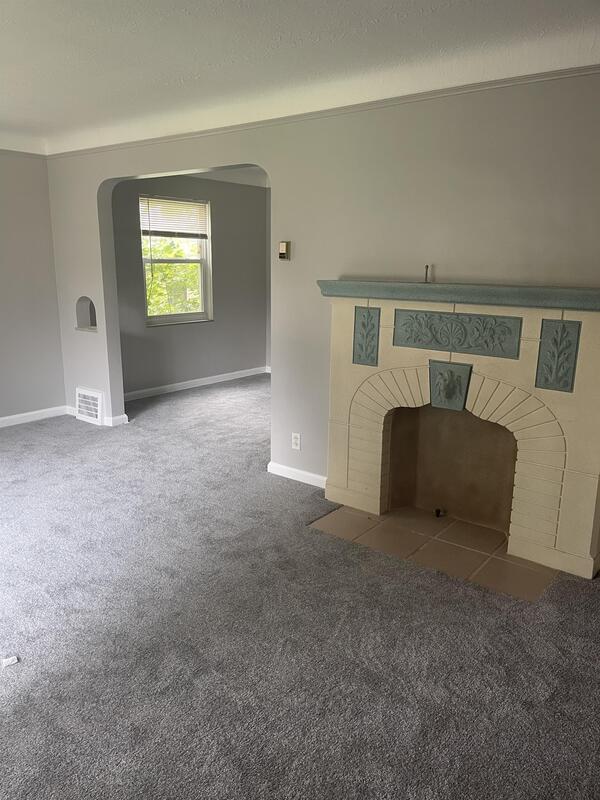 Foto principal - 290 E 200th St