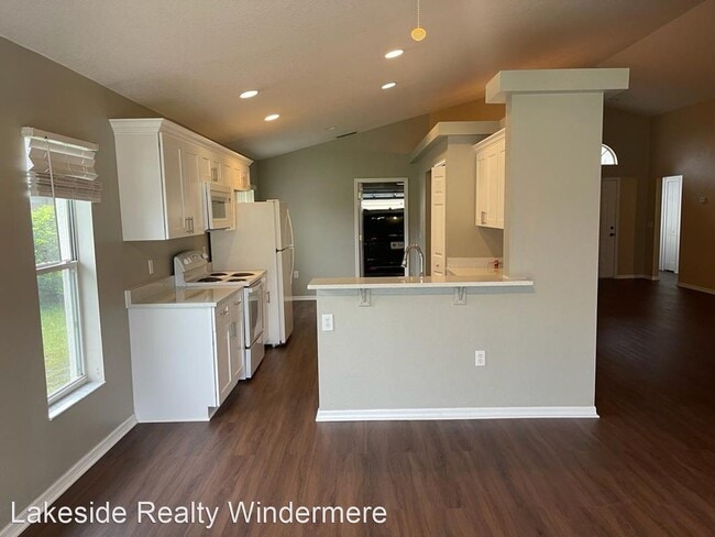 Foto del edificio - 4 br, 2 bath House - 4055 Sunny Day Way