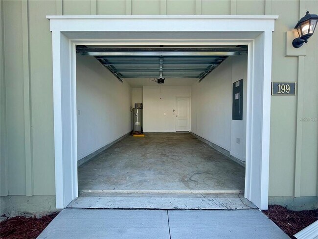 Foto del edificio - 199 Redbud Rd