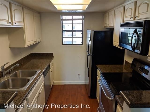 Foto del edificio - 2 br, 2 bath House - 12091 Alta Carmel #14