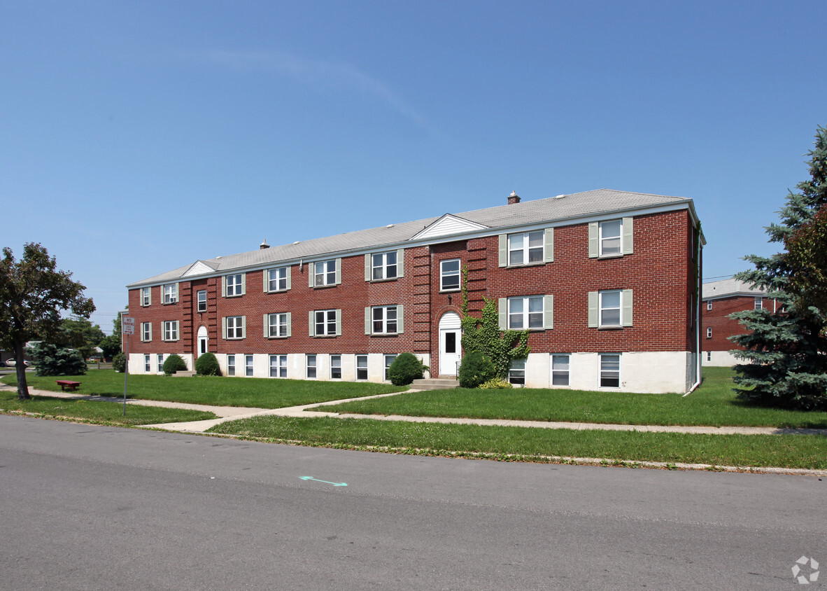 Linda Lane Apartments - Apartments In Cheektowaga, Ny 