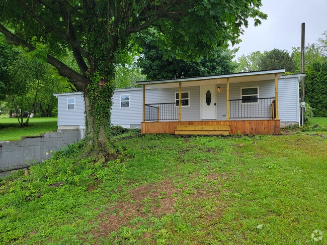 Building Photo - 625 Weavertown Rd