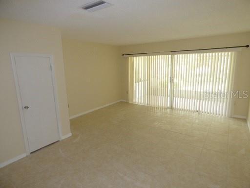 Building Photo - 1246 Villa Ln