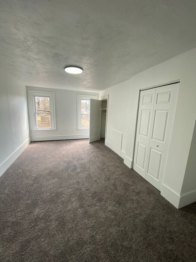 Foto del edificio - 919 Manton Wy