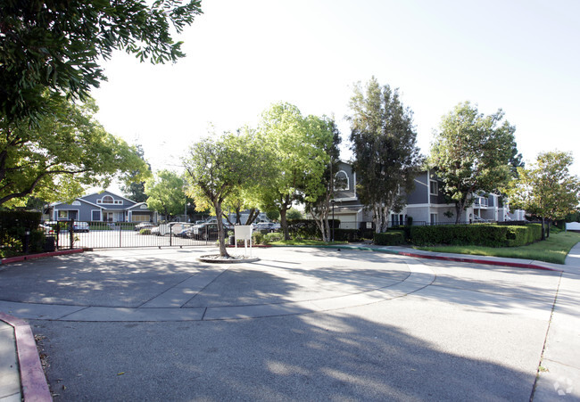 Building Photo - Pacific Villa Senior Apartments 55+