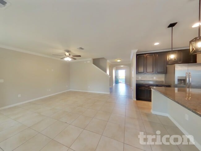 Building Photo - 3282 Toscana Dr