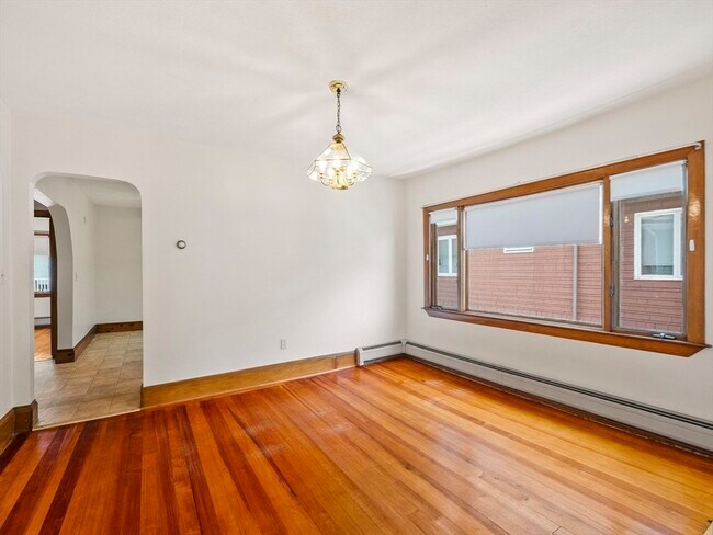 Foto del edificio - 37 Wright Ave