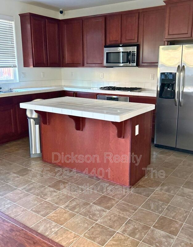 Building Photo - 515 Cortono Dr