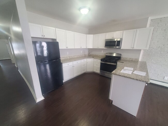 Photo - 620 Dudley St Apartment