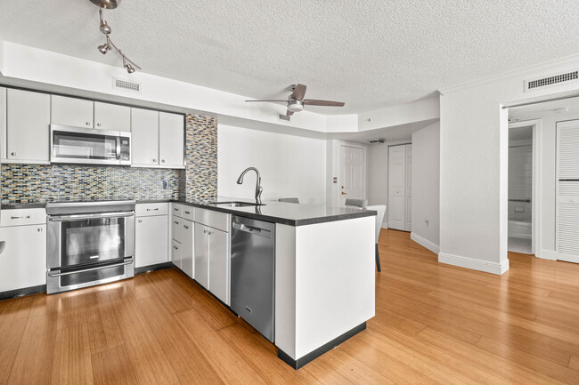 Foto del edificio - 1801 N Flagler Dr