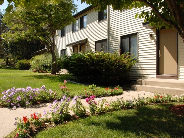 Foto del edificio - Windstone Townhomes