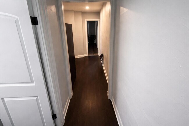 Foto del edificio - 818 Broad St