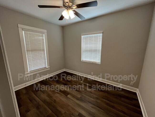 Foto del edificio - 507 W Patterson St