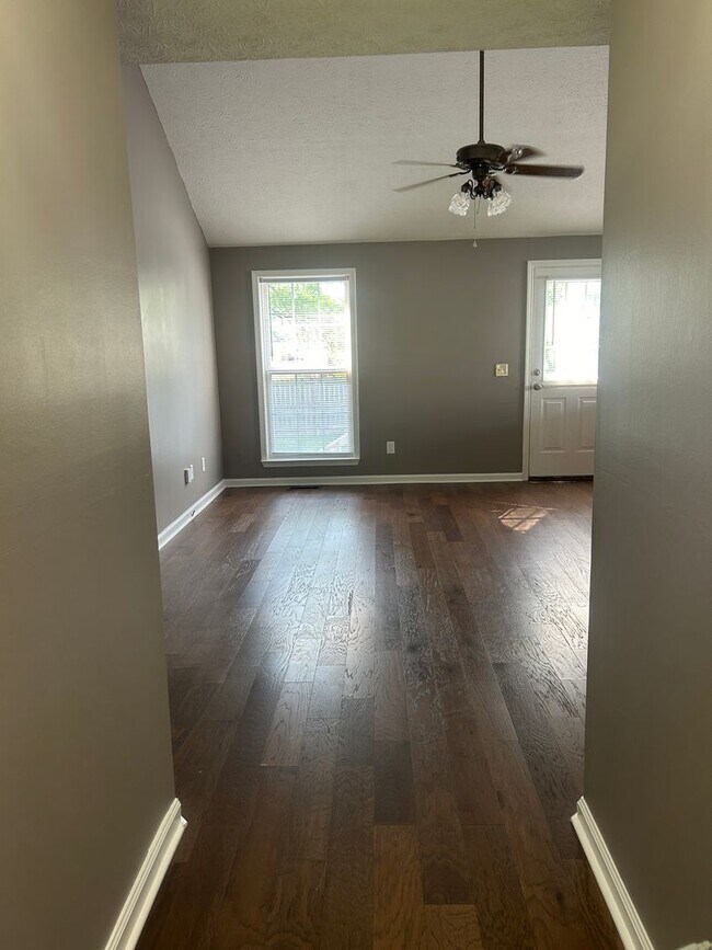 Foto del edificio - 3 bd 2 ba home on a cul de sac
