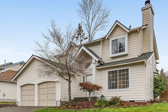 Building Photo - 2008 Camas Ave NE