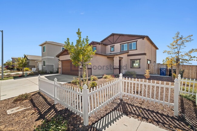 Building Photo - 12750 Scholarly Way