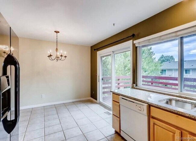 Foto del edificio - Long Realty & Property Management - 5 Bedr...