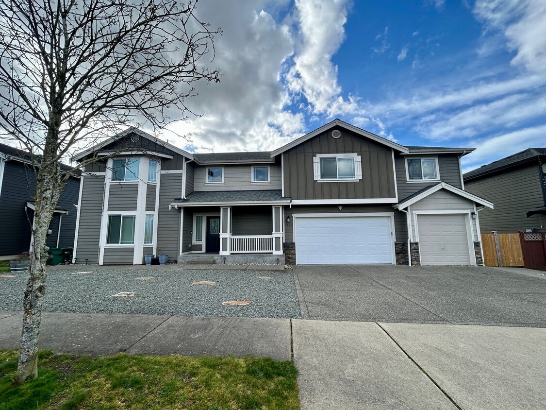 Primary Photo - Gorgeous 4 bed 2.5 bath Marysville home