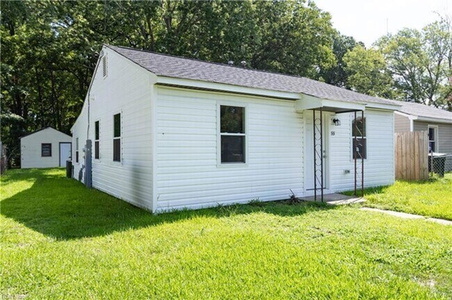 Foto del edificio - 55 Phelps Cir