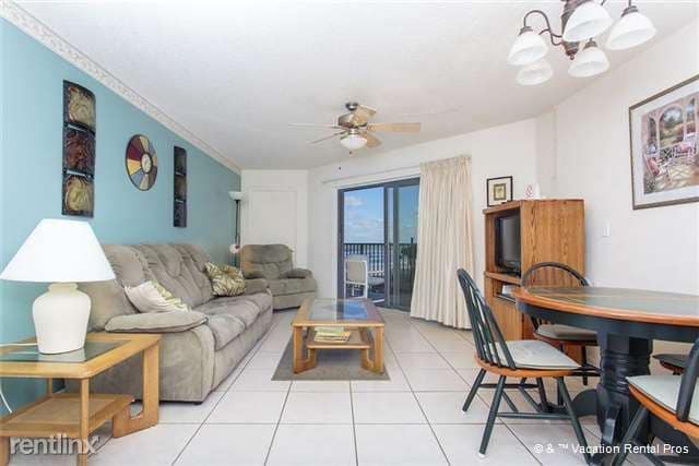 Primary Photo - 3647 S Atlantic Ave
